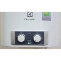 Накопительный водонагреватель Electrolux EWH 30 Formax